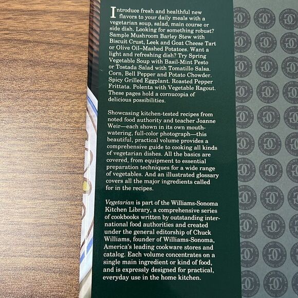 Williams-Sonoma Kitchen Library Cookbook ~ Vegetarian - Picture 2 of 4